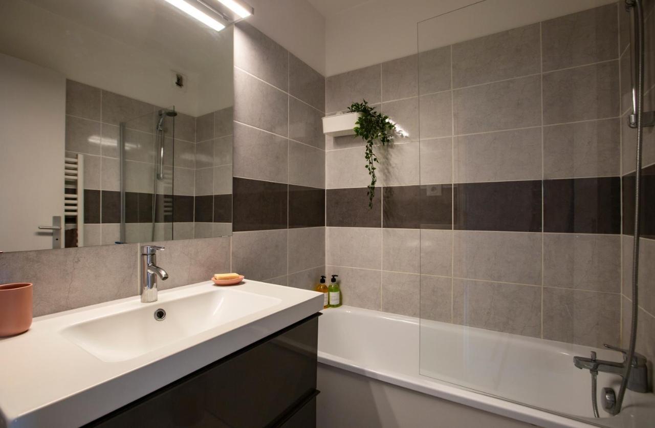 Appartement LE TERRA - familiale - bien exposé à Gassin Extérieur photo